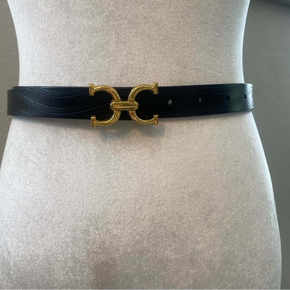 Reversible Black Belt Gold Buckle - Picture 2 of 14